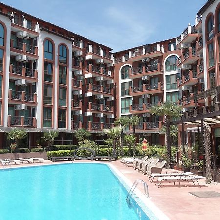 Chateau Del Marina Apart Complex Aparthotel Nesebar Buitenkant foto