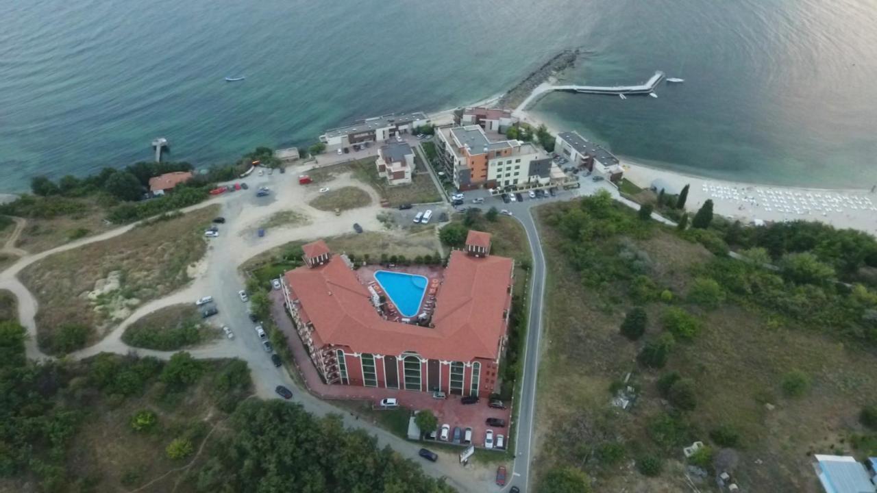 Chateau Del Marina Apart Complex Aparthotel Nesebar Buitenkant foto